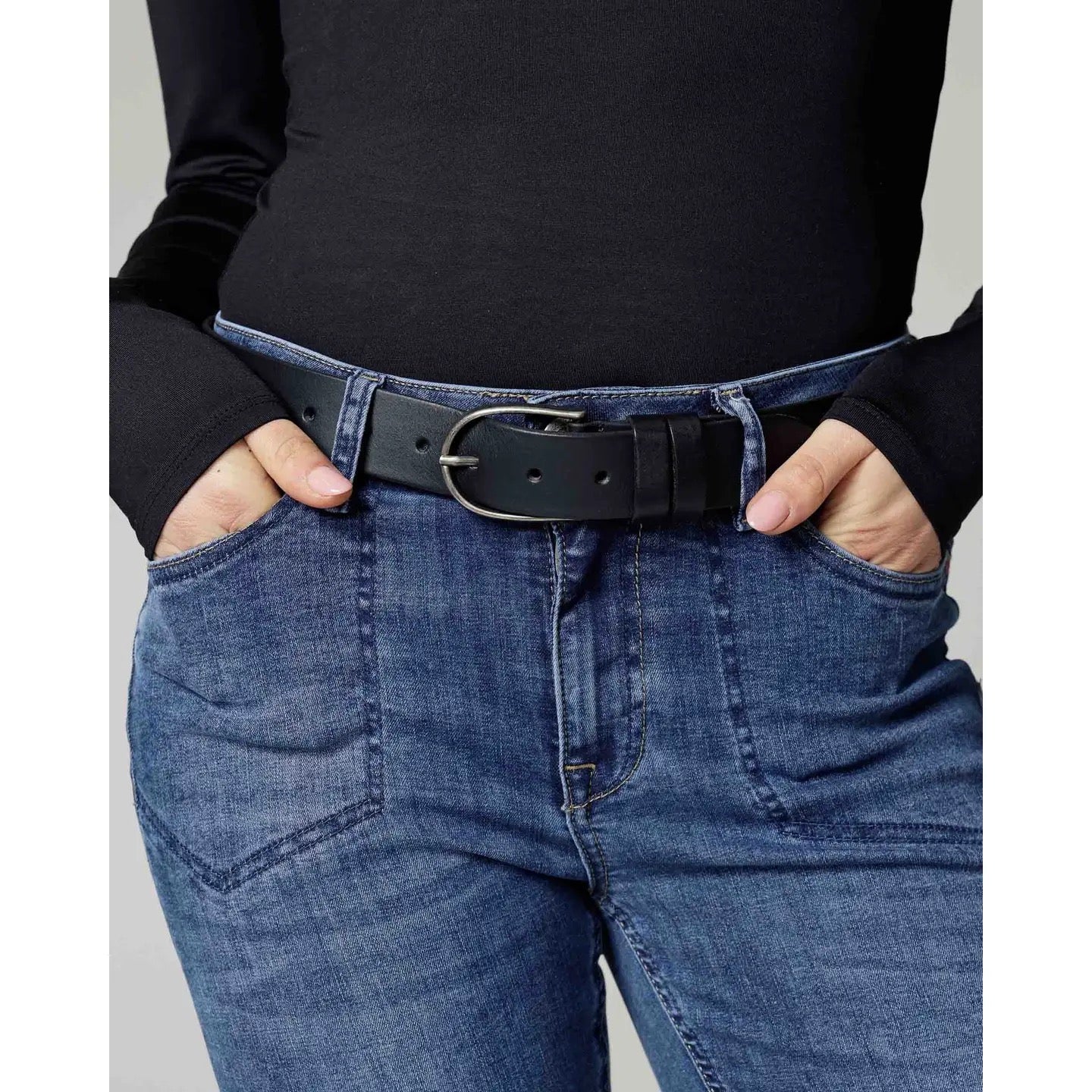 Dieke Belt, Black