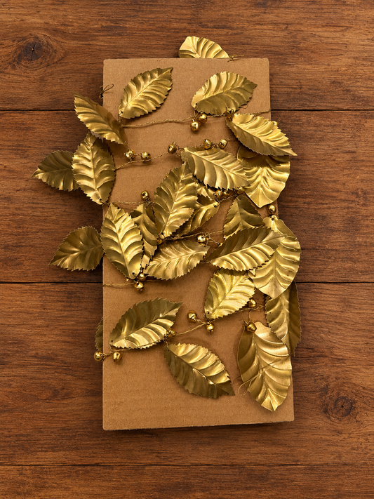 Metal Leaf Garland, Gold Finish