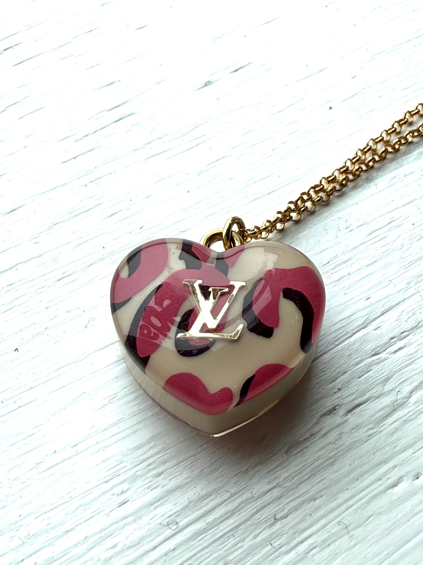Grand Coeur Necklace
