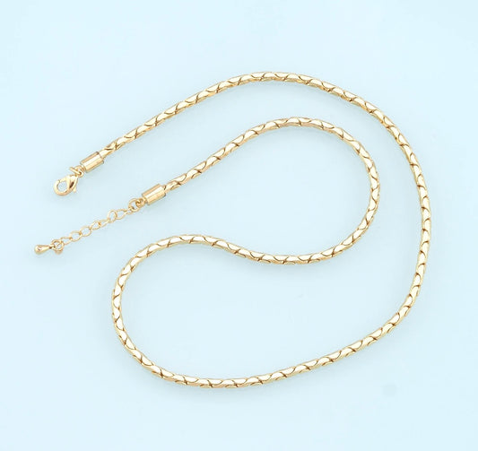 Herringbone Snake Chain Necklace