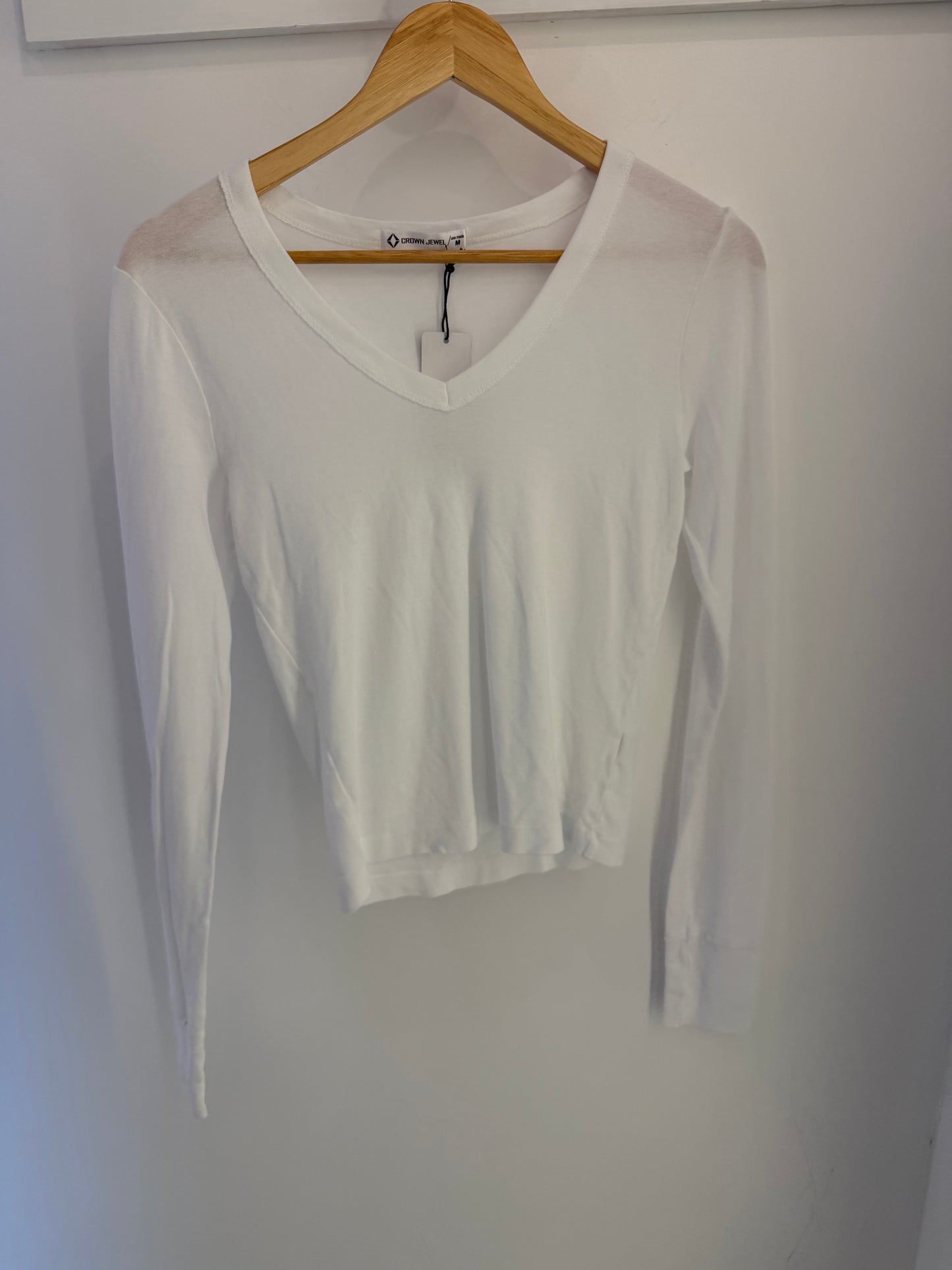 The Becca L/S Crop Vneck White