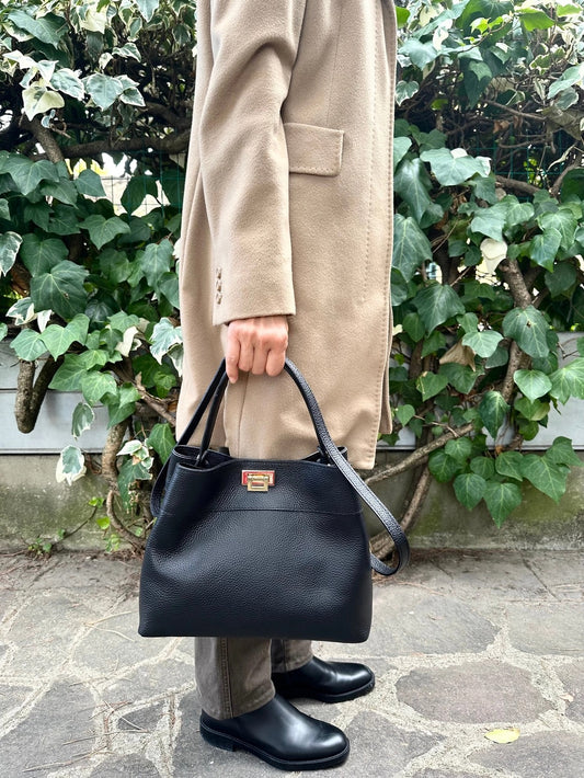 Lady Zhade/Black