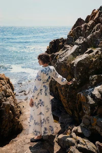 Alya Wrap Dress Blue Flower