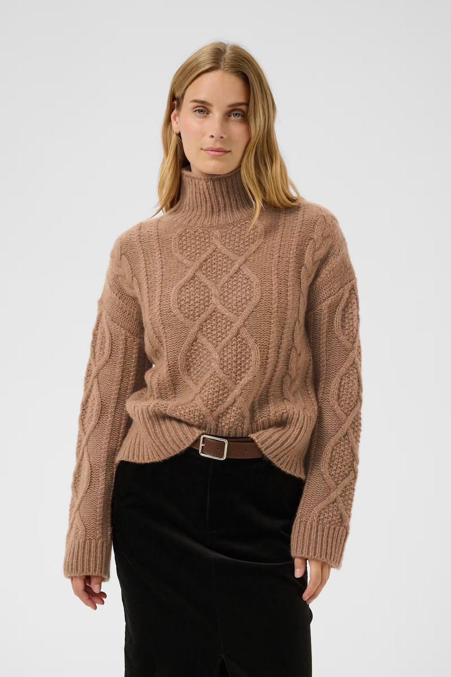Channa Pullover