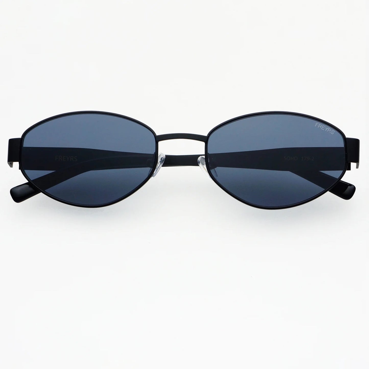 Soho Oval Black Sunglasses