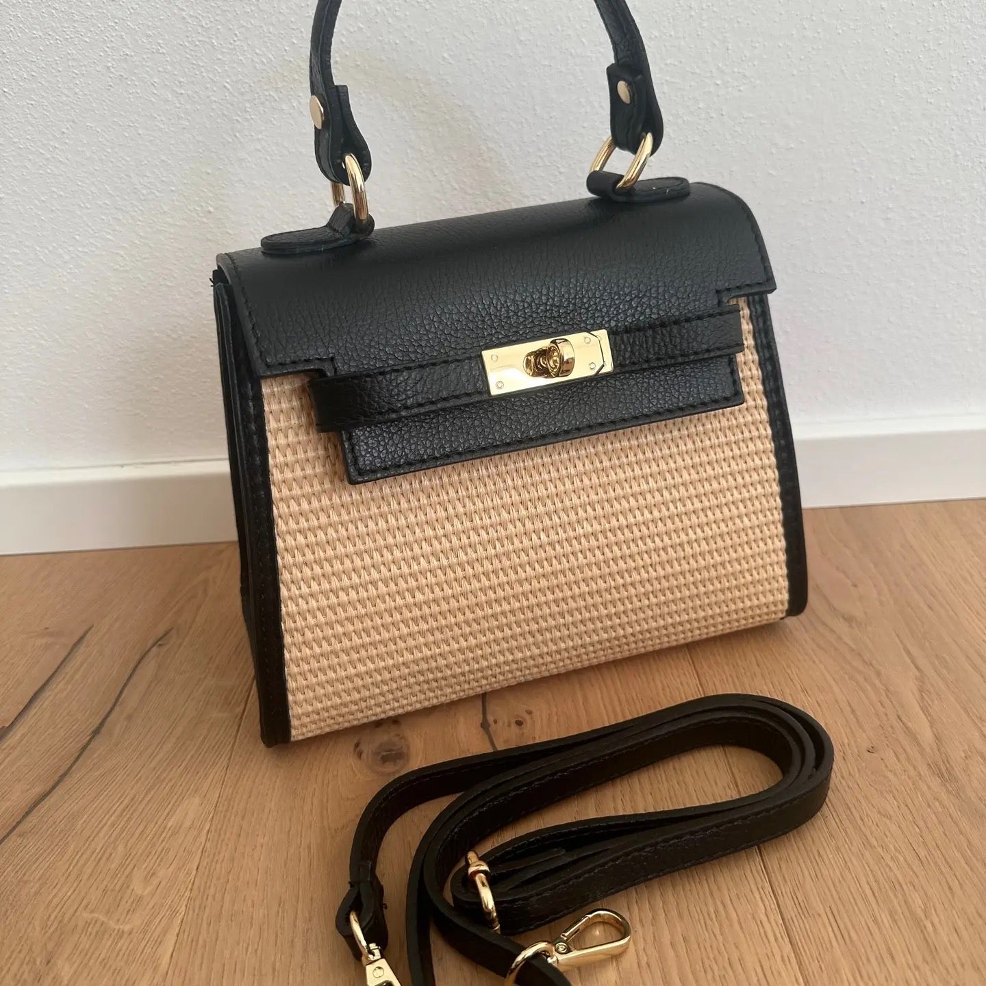 Medium K Rafia, Black