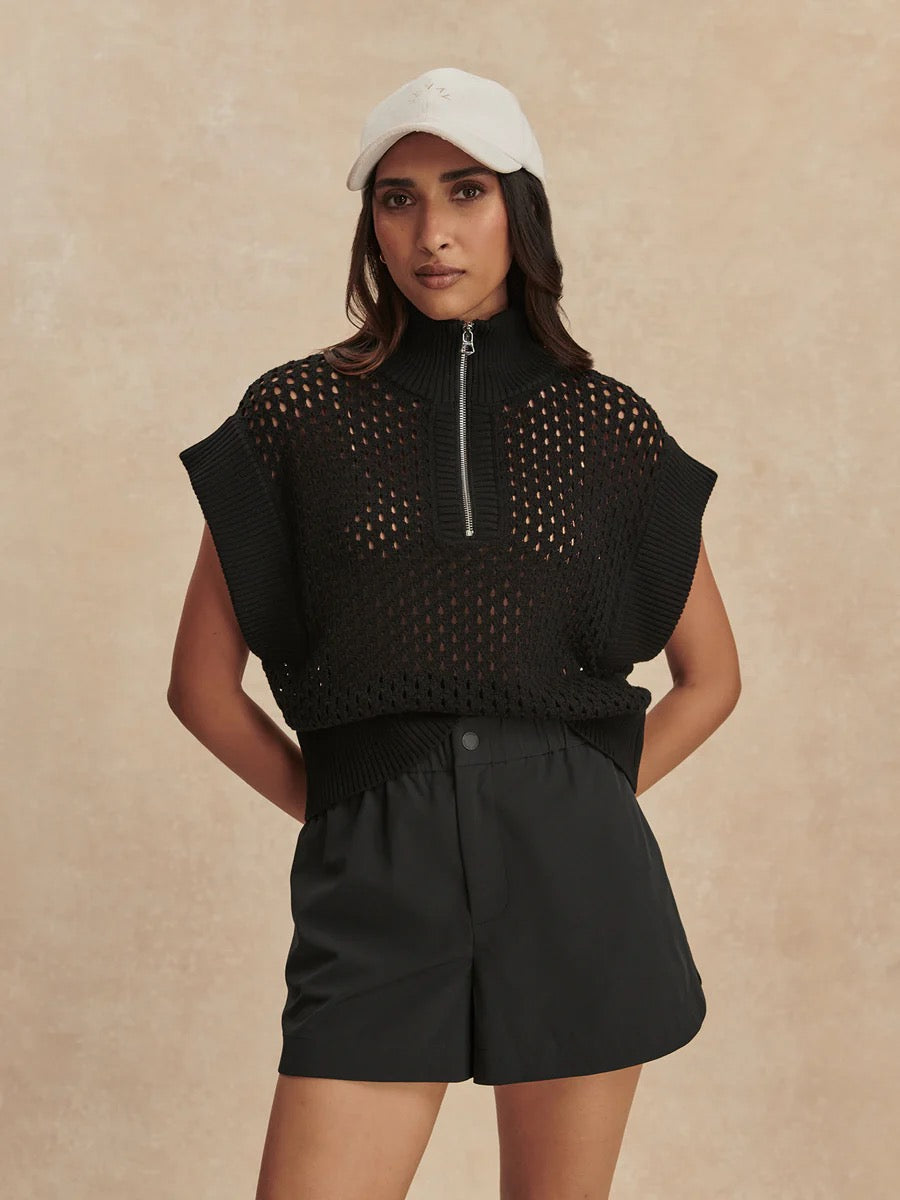 Nila mid rise short 3.5 Black