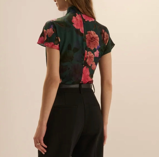 Graceful Top Gemstone Floral