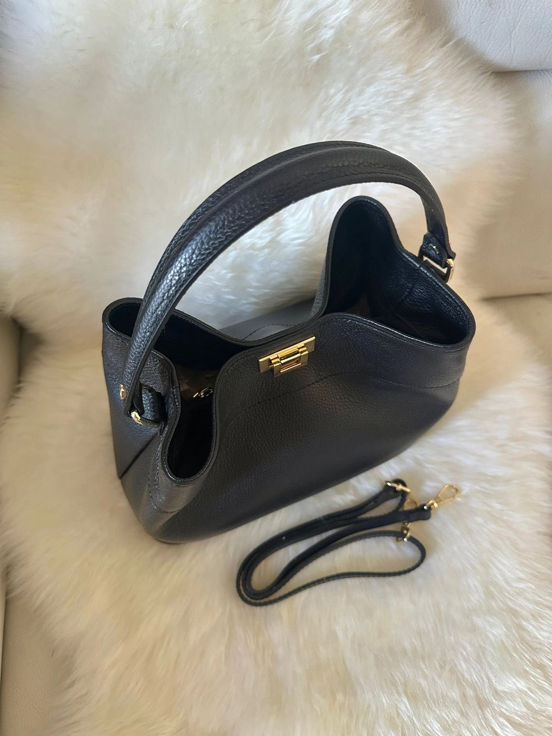 Lady Zhade/Black