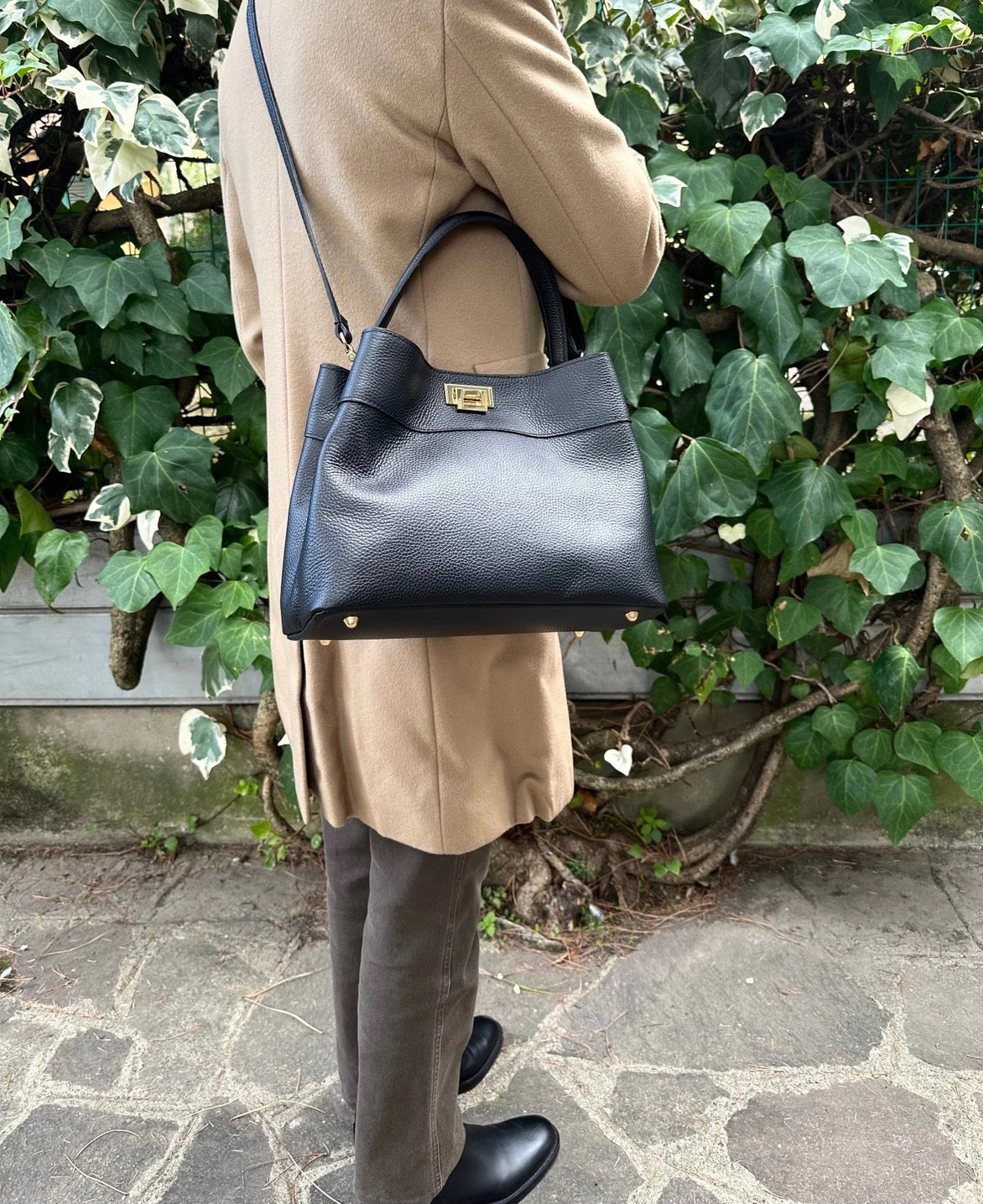Lady Zhade/Black