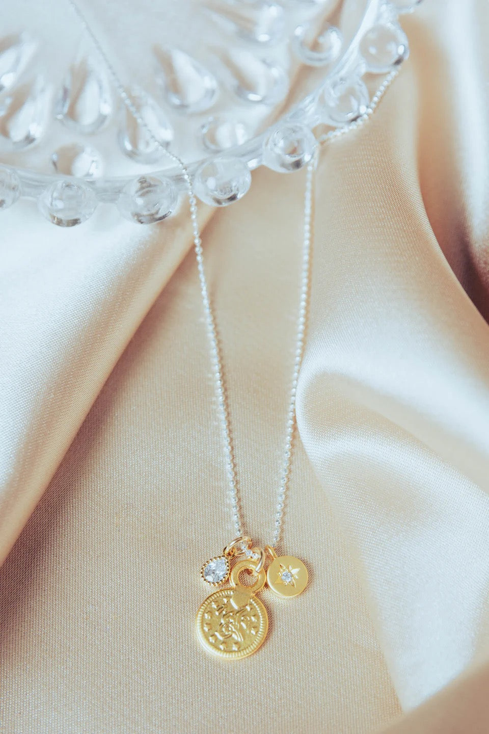 Enchant Necklace