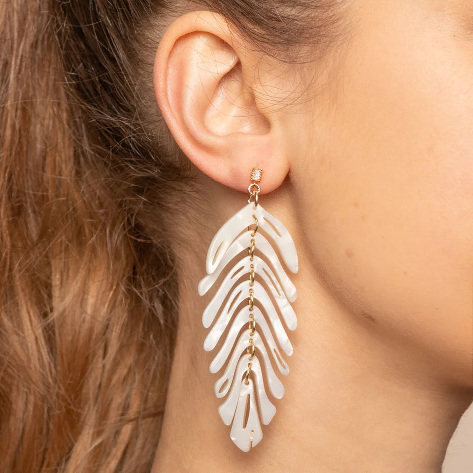 Plume Earrings White