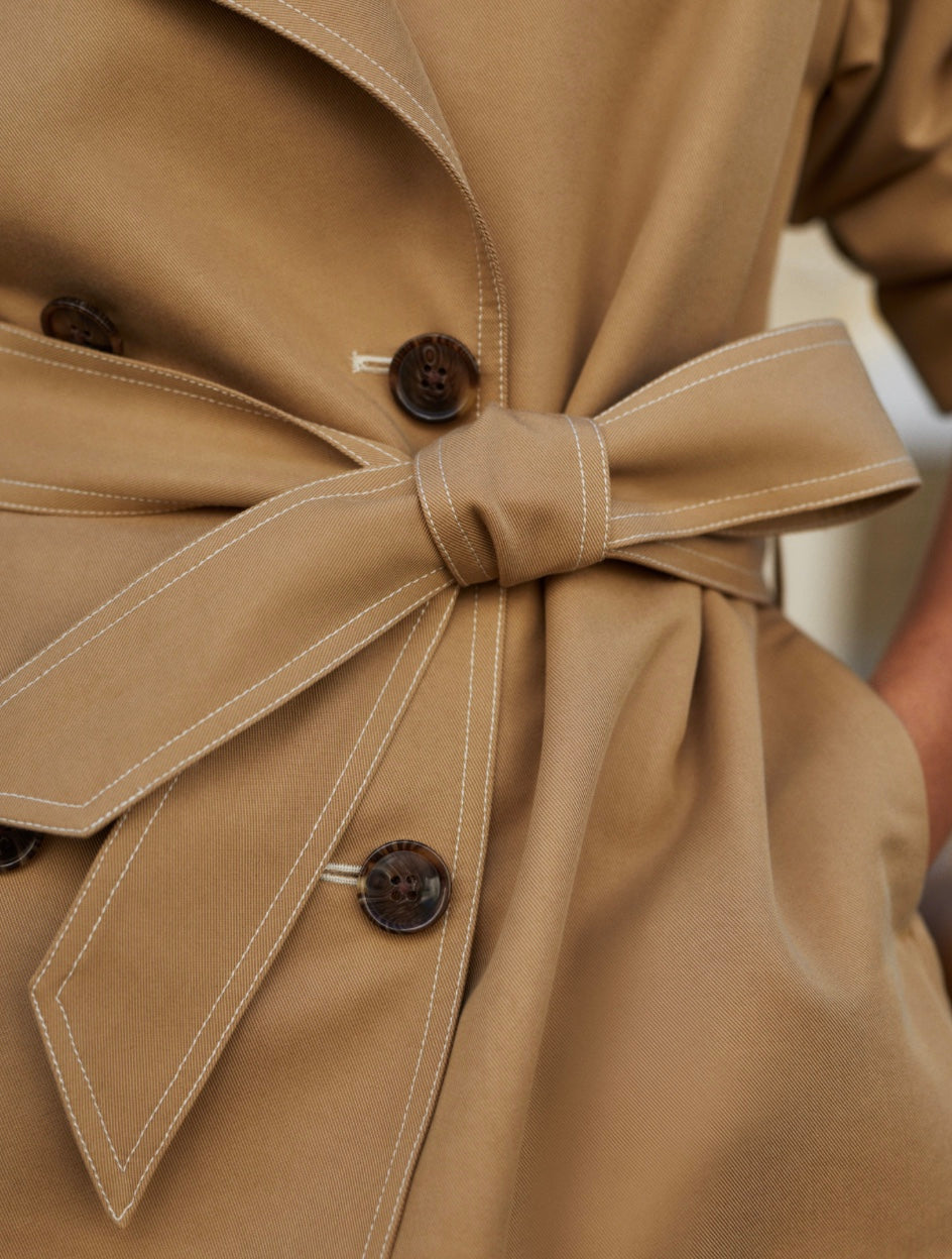 Maddox Short Trench