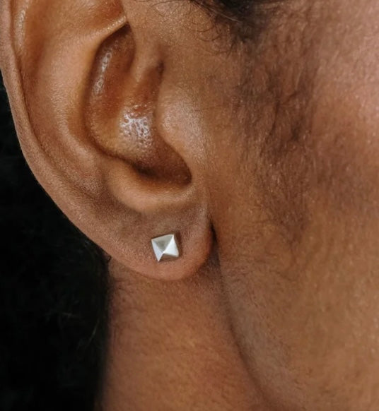 Melrose Studs 5mm Silver